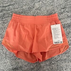 Lululemon Hotty Hot HR Short 2.5” *Lined